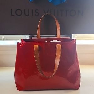 LV vernis (red) COA